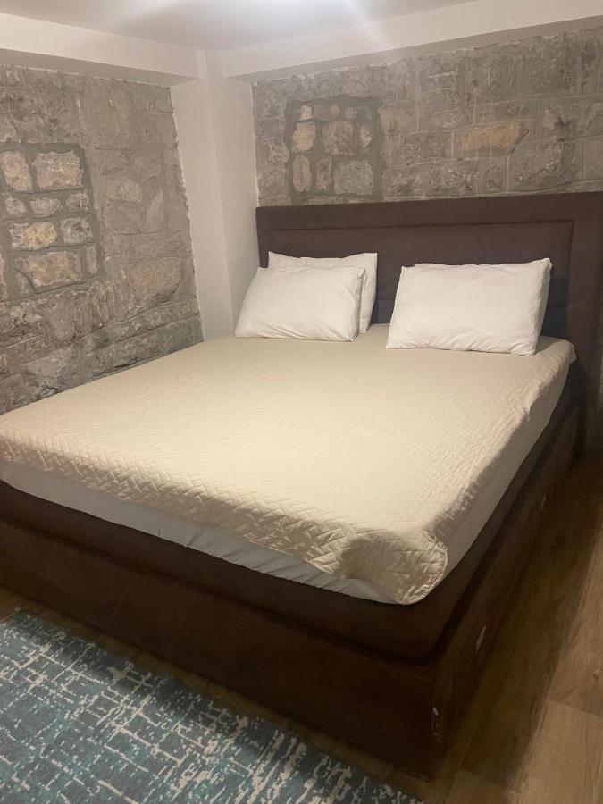 Apartament Reina Petrovac Zewnętrze zdjęcie
