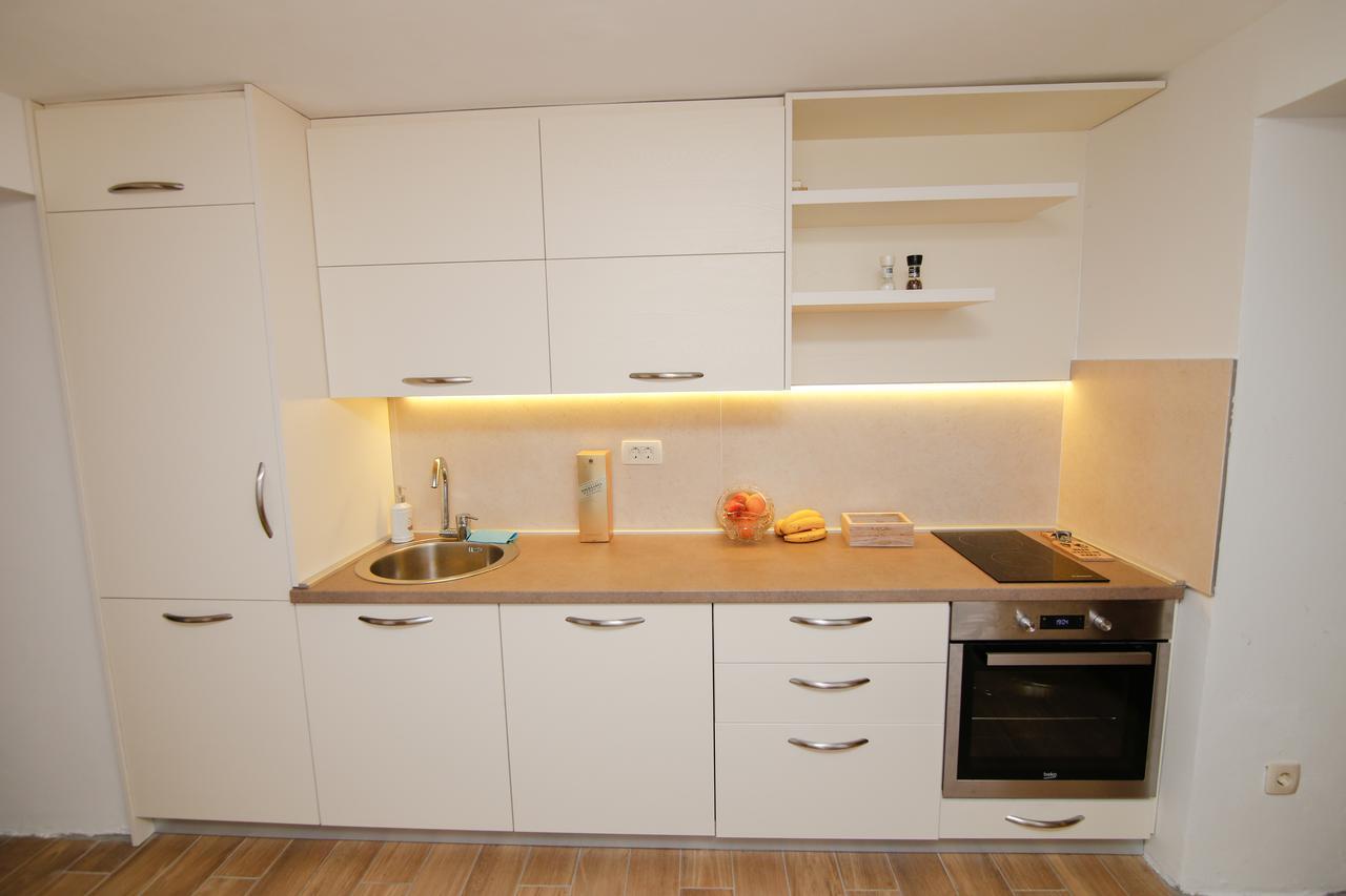 Apartament Reina Petrovac Zewnętrze zdjęcie